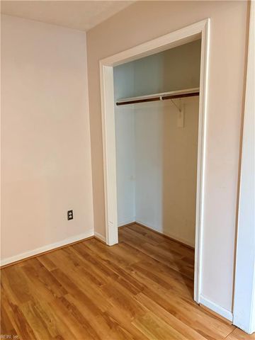 6769 Cedar Lake DR, Gloucester, VA 23061