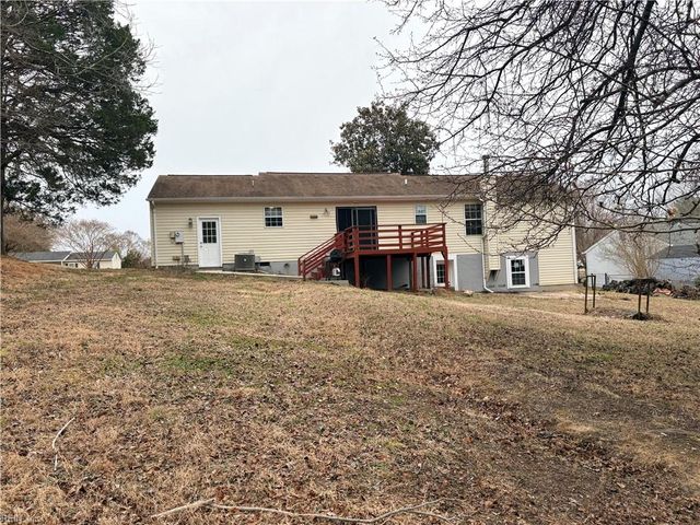 6769 Cedar Lake DR, Gloucester, VA 23061