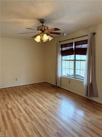 6769 Cedar Lake DR, Gloucester, VA 23061