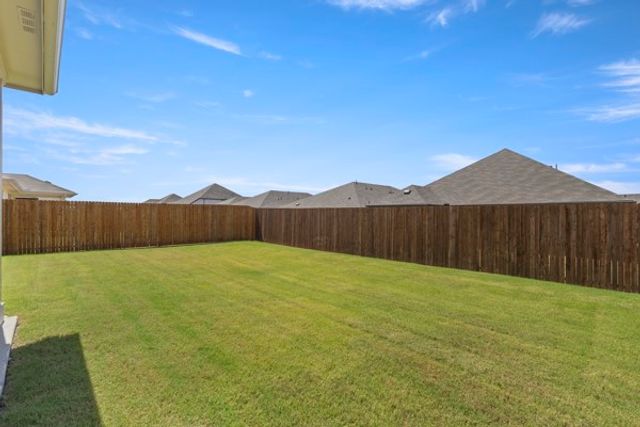 1563 Coldwater Way, Crandall, TX 75114