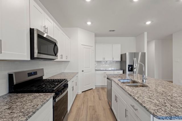 1563 Coldwater Way, Crandall, TX 75114