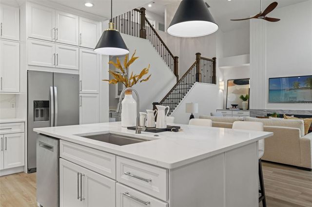 11627 RENAISSANCE VIEW COURT, Tampa, FL 33626