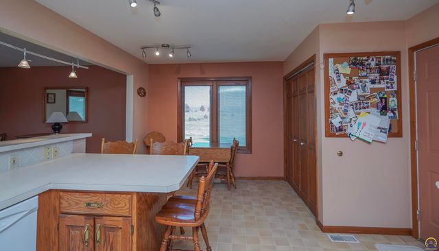 15088 222nd Rd, Holton, KS 66436