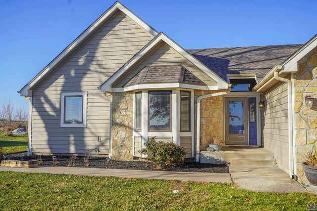 15088 222nd Rd, Holton, KS 66436