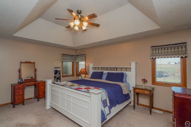 15088 222nd Rd, Holton, KS 66436