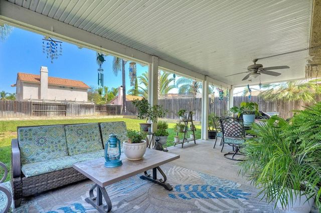 39813 Creative Drive, Temecula, CA 92591