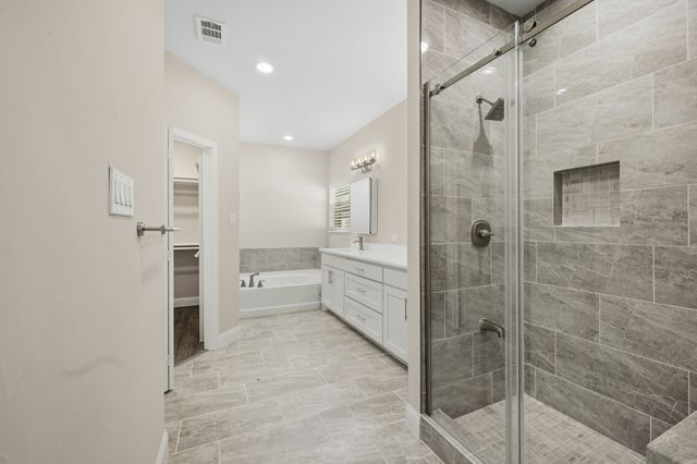899 E Jefferson Street, Van Alstyne, TX 75495