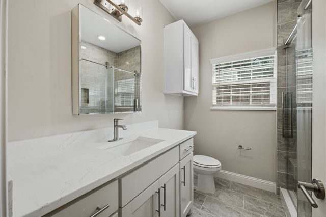 899 E Jefferson Street, Van Alstyne, TX 75495