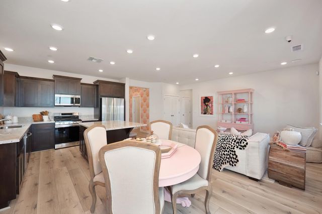 2432 Longmire Loop, Roseville, CA 95747