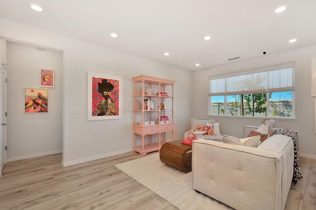 2432 Longmire Loop, Roseville, CA 95747