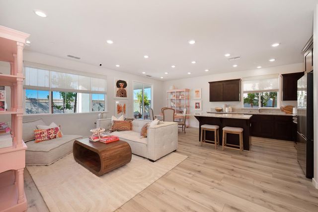 2432 Longmire Loop, Roseville, CA 95747