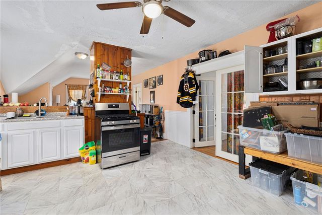 54 Barton Street, Providence, RI 02909