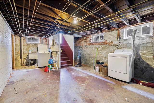 54 Barton Street, Providence, RI 02909
