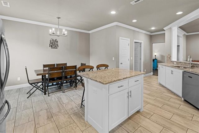 6309 W Murfield Drive, Rogers, AR 72758