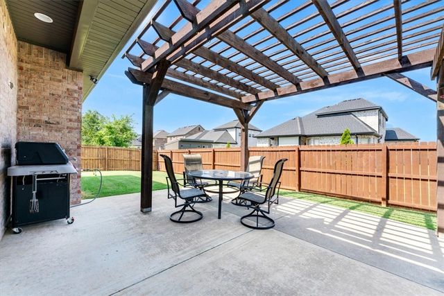 6309 W Murfield Drive, Rogers, AR 72758