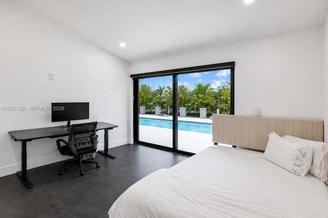 1713 SW 5th Street, Fort Lauderdale, FL 33312