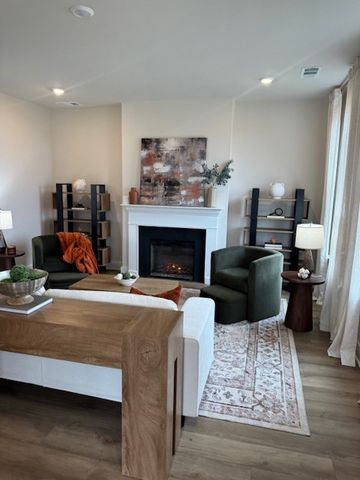 1807 Flatwaters Street, Spring Hill, TN 37174