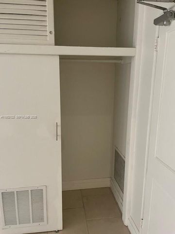 10185 Collins Ave 321, Bal Harbour, FL 33154