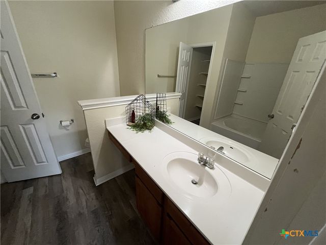 2023 Lisa Lane, San Marcos, TX 78666