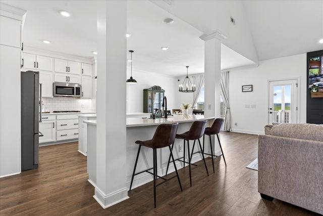 1141 Archibald Dr, Clarksville, TN 37040