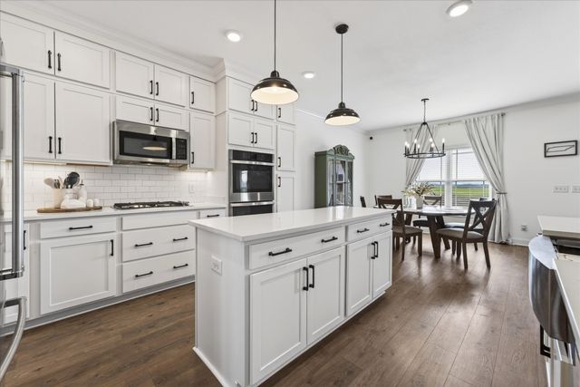 1141 Archibald Dr, Clarksville, TN 37040