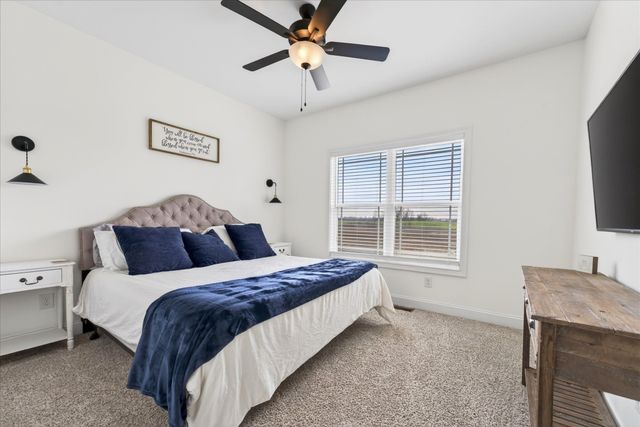 1141 Archibald Dr, Clarksville, TN 37040
