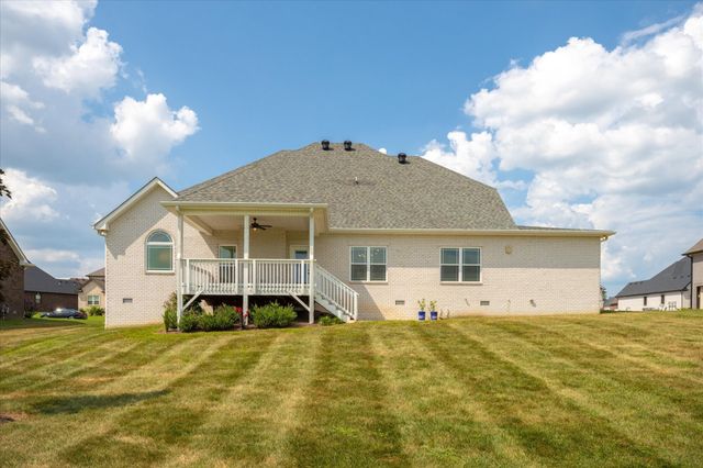 1141 Archibald Dr, Clarksville, TN 37040