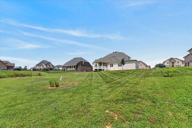 1141 Archibald Dr, Clarksville, TN 37040