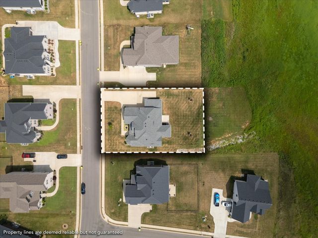 1141 Archibald Dr, Clarksville, TN 37040