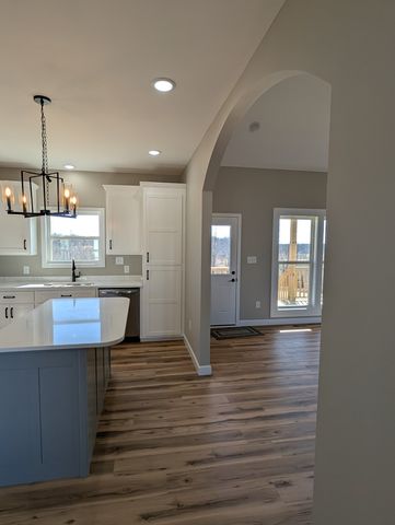 133 Northpoint Dr, Summertown, TN 38483