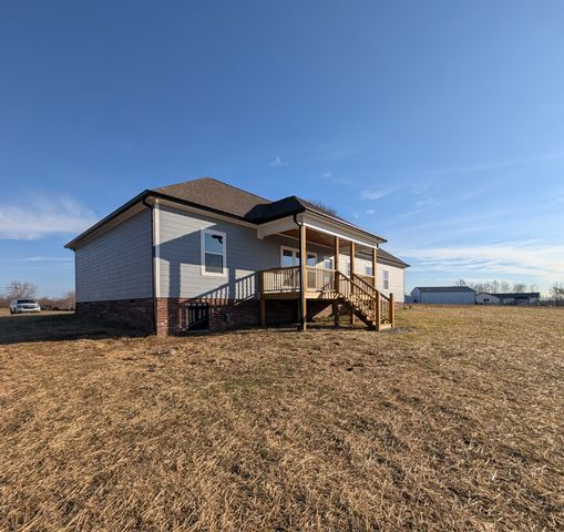 133 Northpoint Dr, Summertown, TN 38483