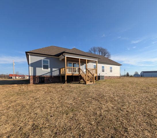 133 Northpoint Dr, Summertown, TN 38483