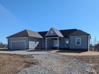 133 Northpoint Dr, Summertown, TN 38483