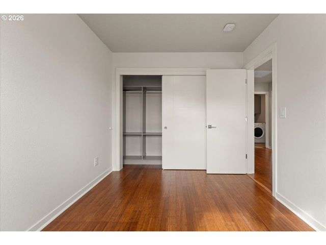 37 Ne SKIDMORE St, Portland, OR 97211