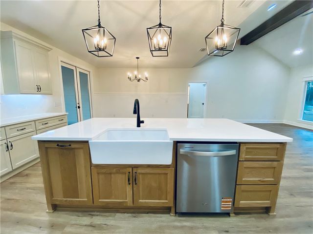 194 Piney Bluff Road, Waverly, GA 31565