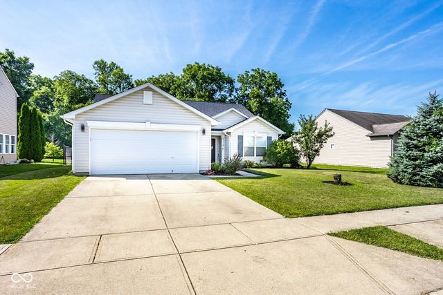 6119 Green Glade Drive, Whitestown, IN 46075