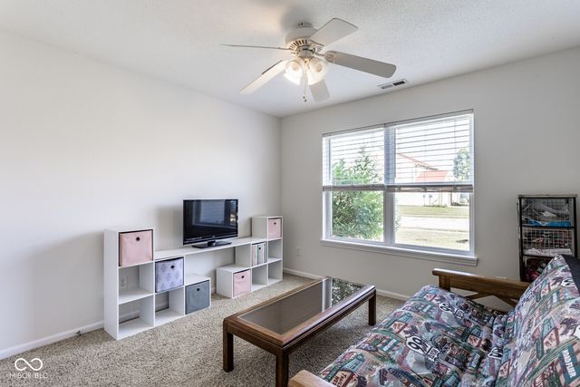 6119 Green Glade Drive, Whitestown, IN 46075
