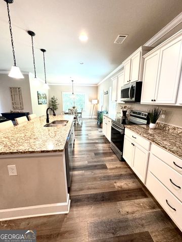 5848 Ridgedale Court, Gainesville, GA 30506