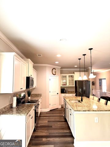 5848 Ridgedale Court, Gainesville, GA 30506