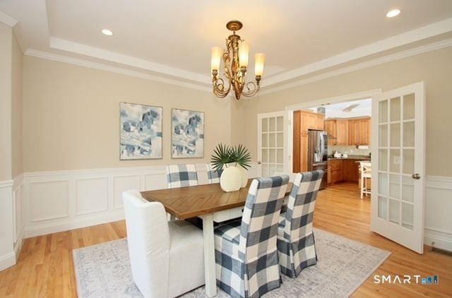 98 Arbor Crossing, East Lyme, CT 06333