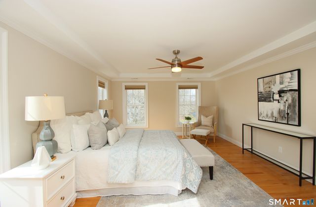 98 Arbor Crossing, East Lyme, CT 06333