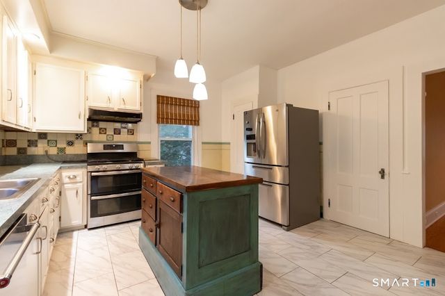 62 Woodland Street, Bristol, CT 06010