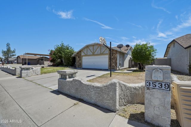 3539 W JOAN DE ARC Avenue, Phoenix, AZ 85029