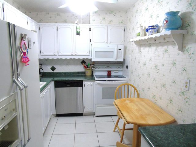 10132 45th Way S 470, Boynton Beach, FL 33436