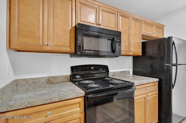 5338 PALMER Avenue, Jacksonville, FL 32210
