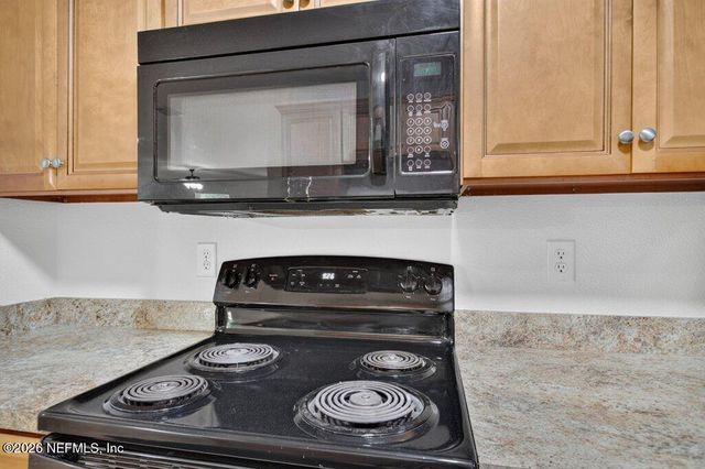 5338 PALMER Avenue, Jacksonville, FL 32210