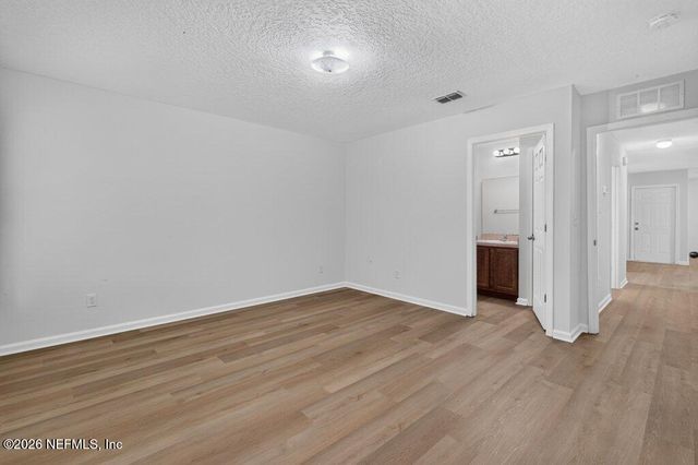5338 PALMER Avenue, Jacksonville, FL 32210
