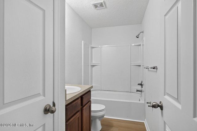 5338 PALMER Avenue, Jacksonville, FL 32210