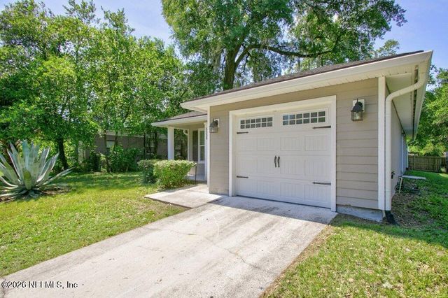 5338 PALMER Avenue, Jacksonville, FL 32210