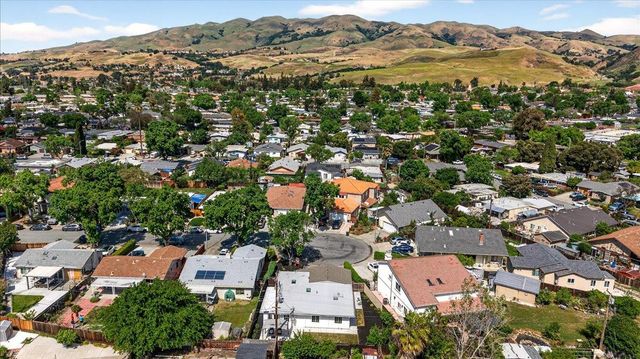 1460 Saturn Court, Milpitas, CA 95035